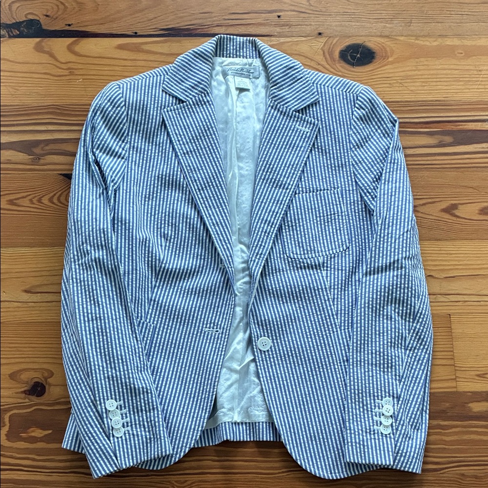 Brooks Brothers Blue & White Striped Seersucker Blazer